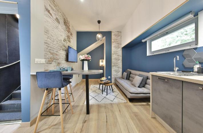 La Peniche De Fabrice Avec Jacuzzi Privatif Apartment Strasbourg Bilik gambar