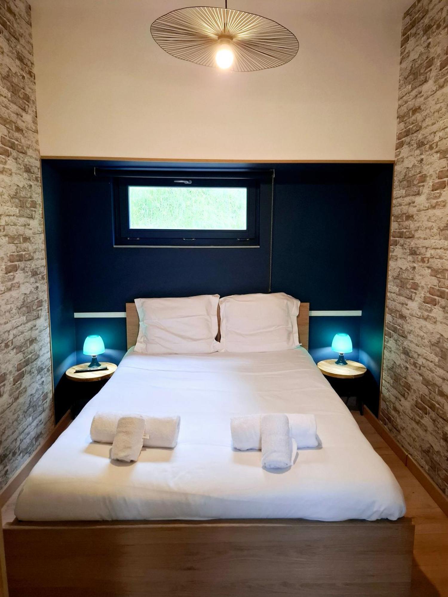 La Peniche De Fabrice Avec Jacuzzi Privatif Apartment Strasbourg Bilik gambar